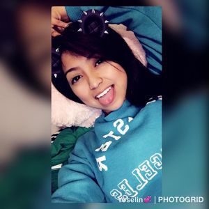 Meet your Posher, Yoselin